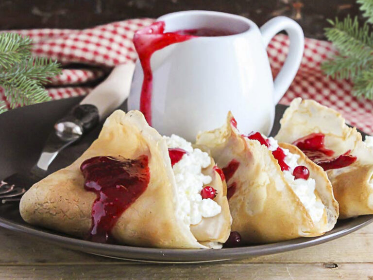Cottage Cheese Berry Crepes Prairie Farms Dairy, Inc.